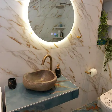 Royalty Queen Apartament Kawala