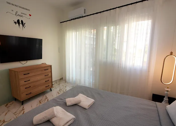 Royalty Queen * Kavala